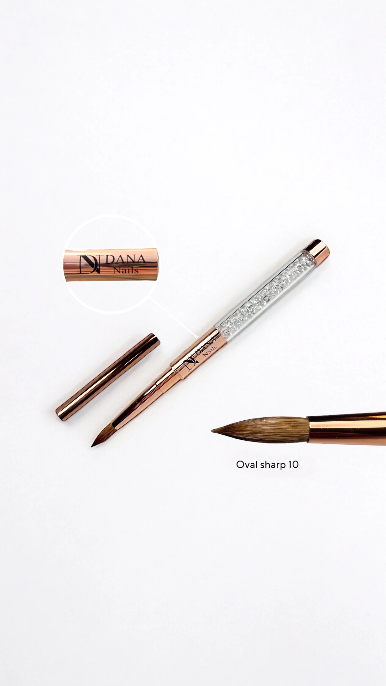 Dana Nails Kolinsky Hair Round Nail ACRYLIC / ACRYGEL Brush #10