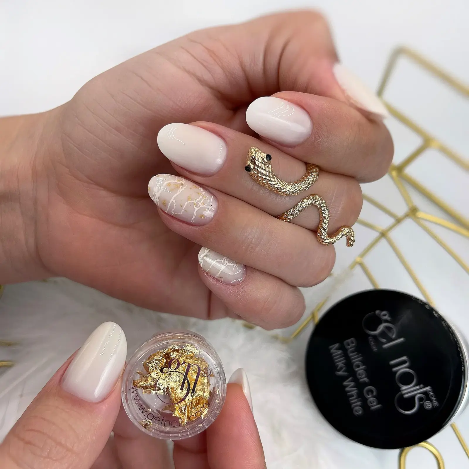 Get Nails, Stamping Lacquer White 15ml GN - Image 4