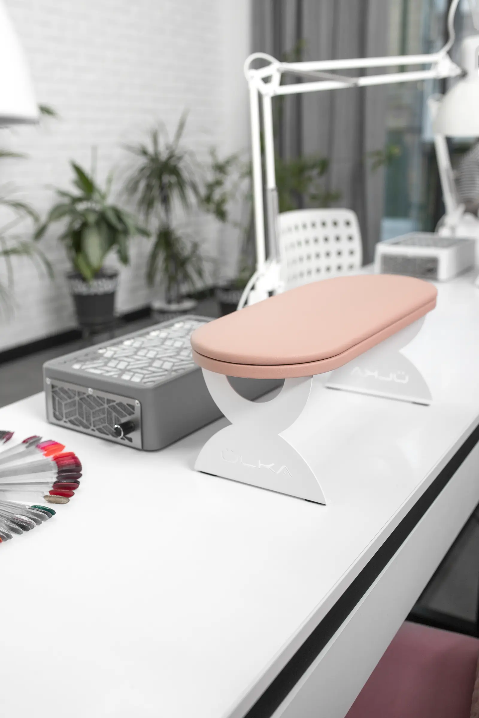 ÜLKA armrest for manicure, light gray - Image 3