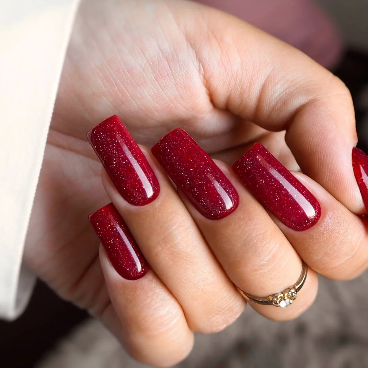 YOSHI Gel Polish 145 Sip Sip Hooray - POUR SOME GLAMOUR, 6 ml - Image 4