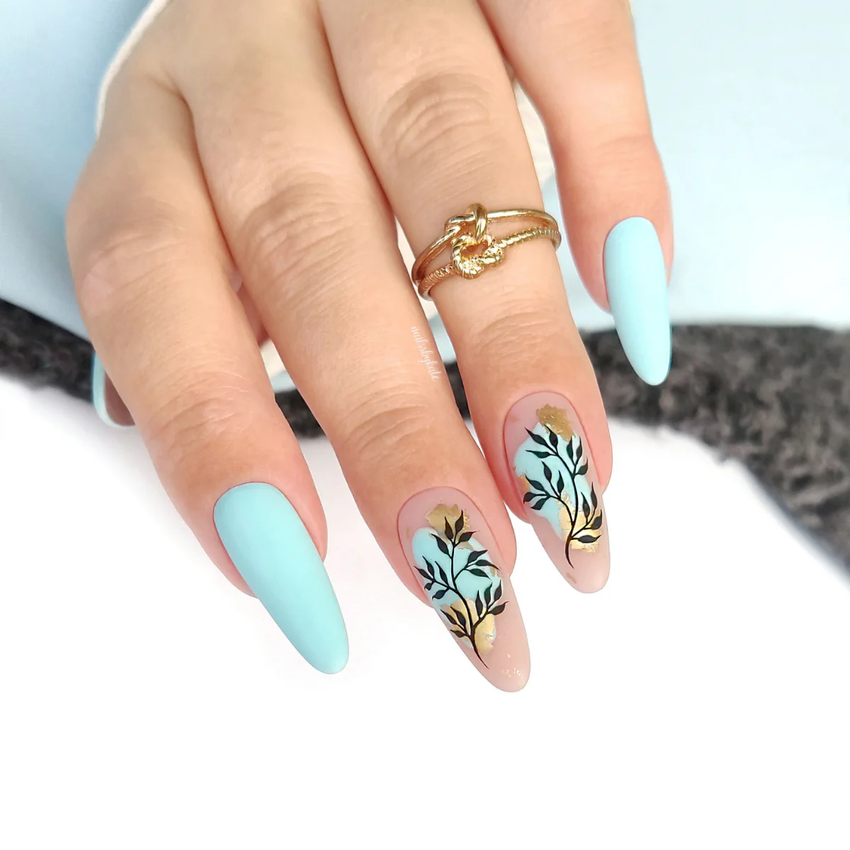 YOSHI Gel Polish 826 Pastel Paradise - SPRING SKY, 6ml - Image 8